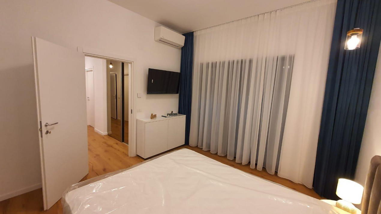 Apartament 3 camere tip penthouse Darwin Residence Tunari de inchiriat