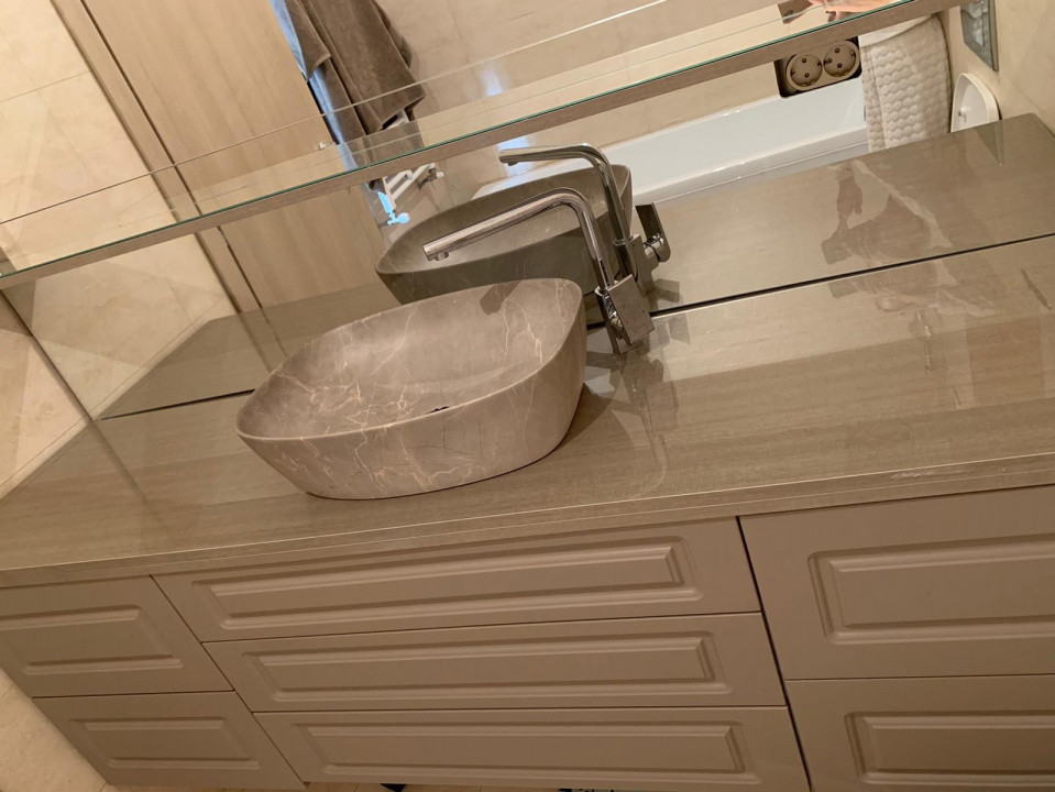 de inchiriat apartament cu 2 camere  in zona Pipera 