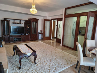 Apartament 2 camere + loc de parcare Băneasa Someșul Rece