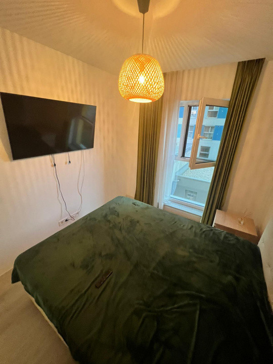 de inchiriat apartament cu 3 camere in zona Morarilor/ Hercesa Vivenda