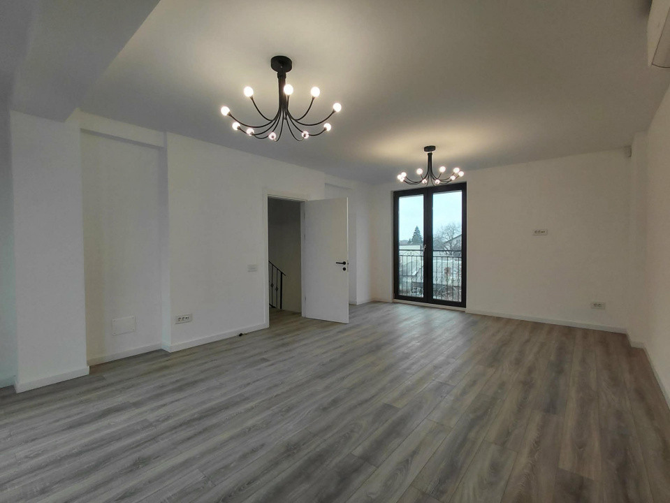 Casa  noua 4 camere Pipera semimobilata 