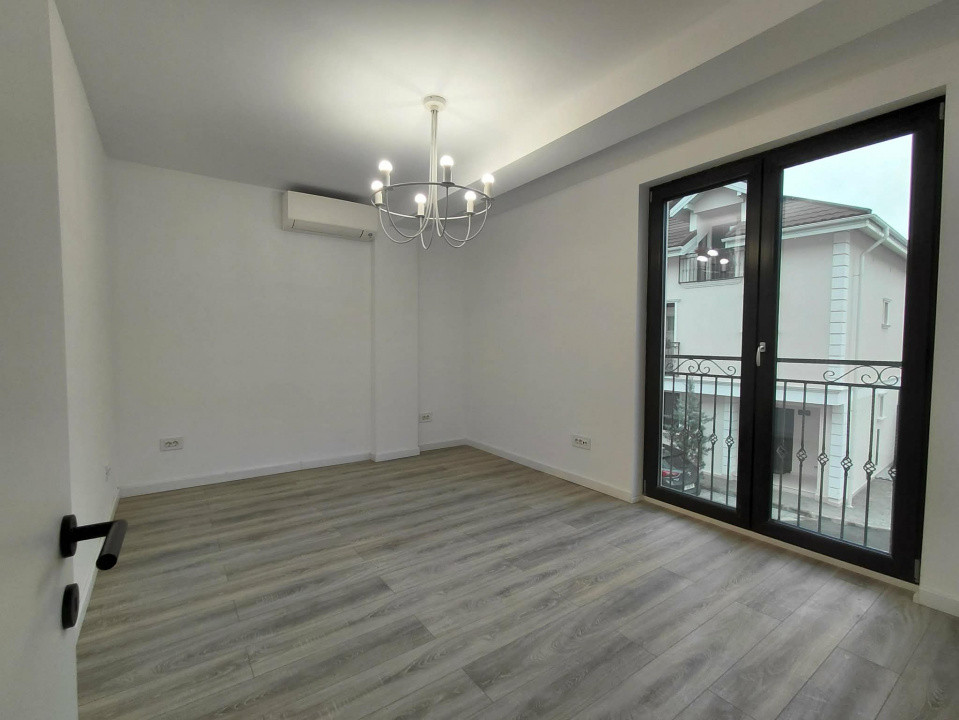 Casa  noua 4 camere Pipera semimobilata 