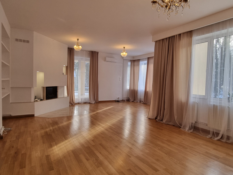 Apartament spectaculos 4 camere, 228 mp, garaj inclus – locație premium Băneasa