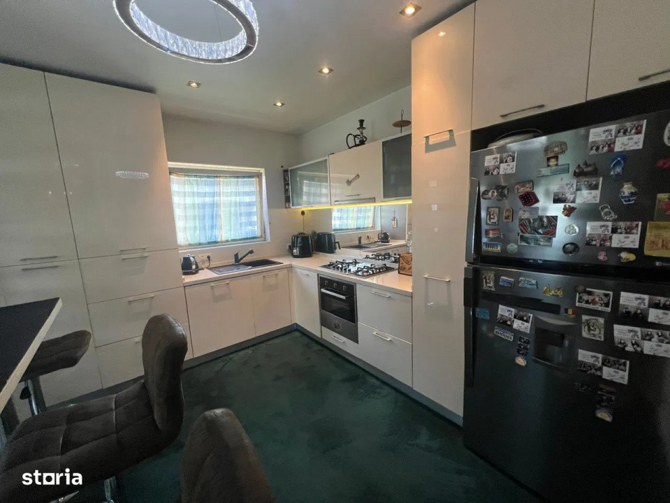 Apartament 4 camere - Zona Iancu Nicolae