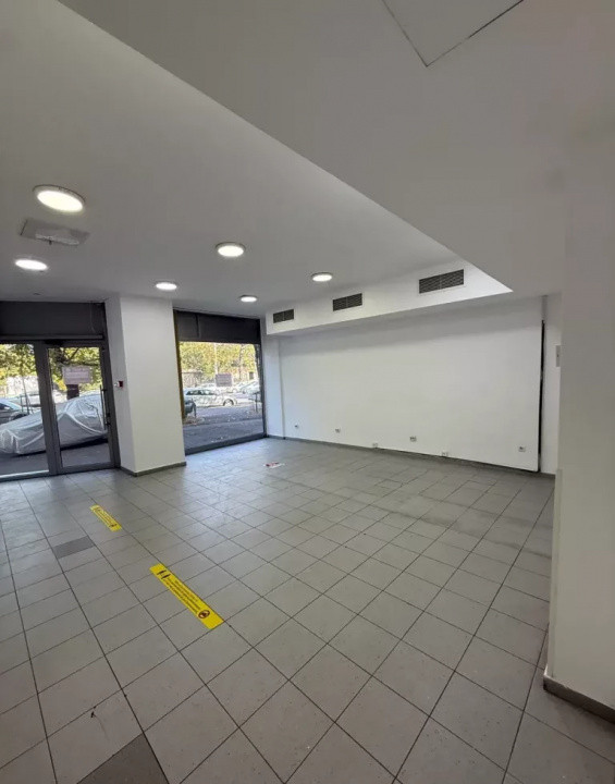 Spațiu Comercial parter, stradal, vad trafic, parcare, zona Ion Mihalache