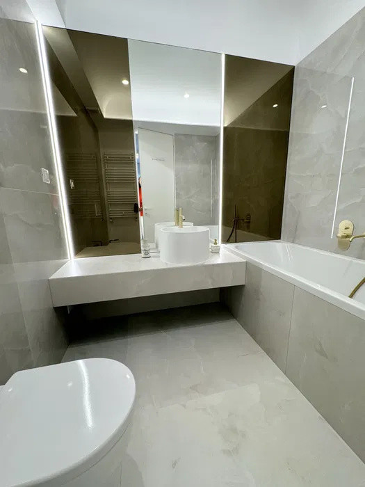 de inchiriat apartament 3 camere in Cortina North