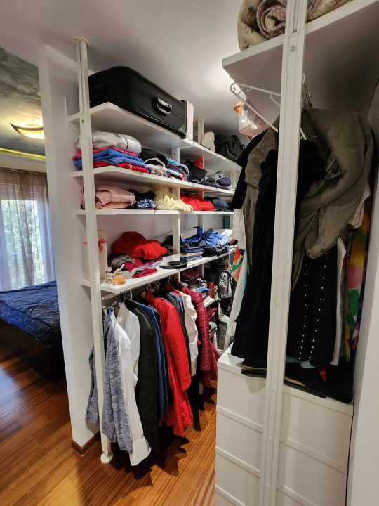 Vilă duplex P+1 în Cosmopolis | 4 parcări incluse, 3 dormitoare, curte proprie