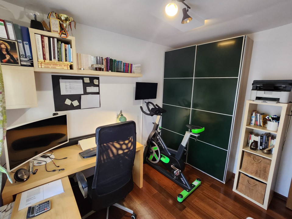 Vilă duplex P+1 în Cosmopolis | 4 parcări incluse, 3 dormitoare, curte proprie