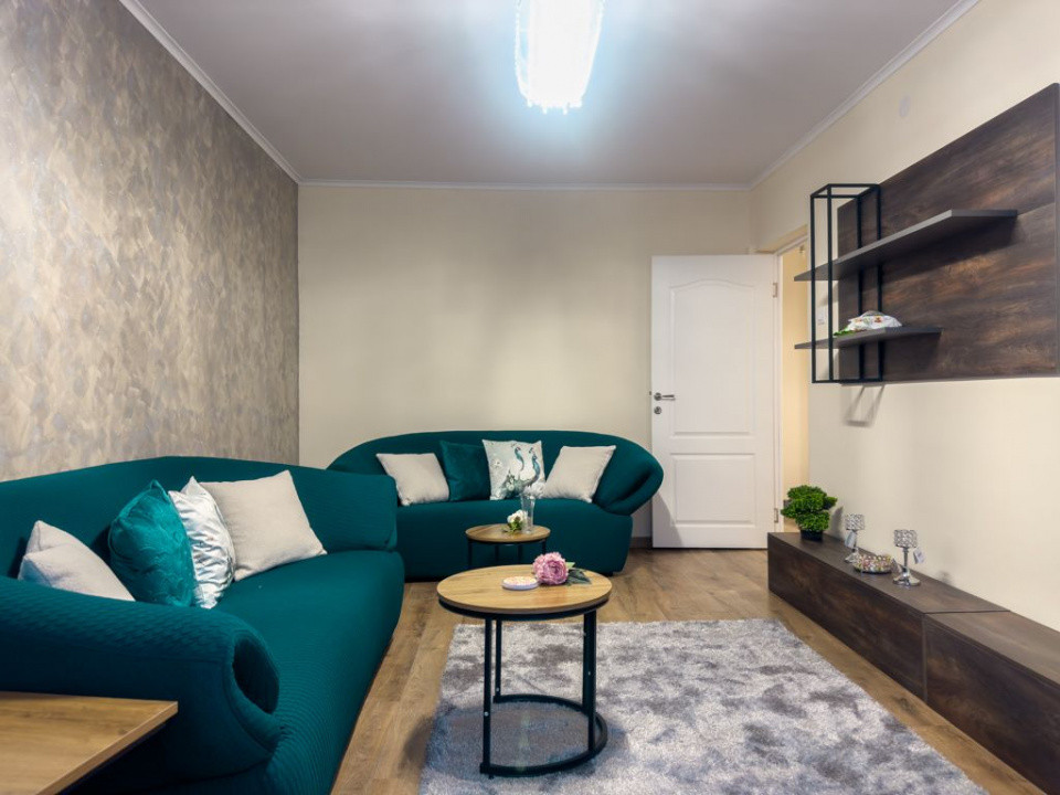 de inchiriat apartament 3 camere zona Dristor