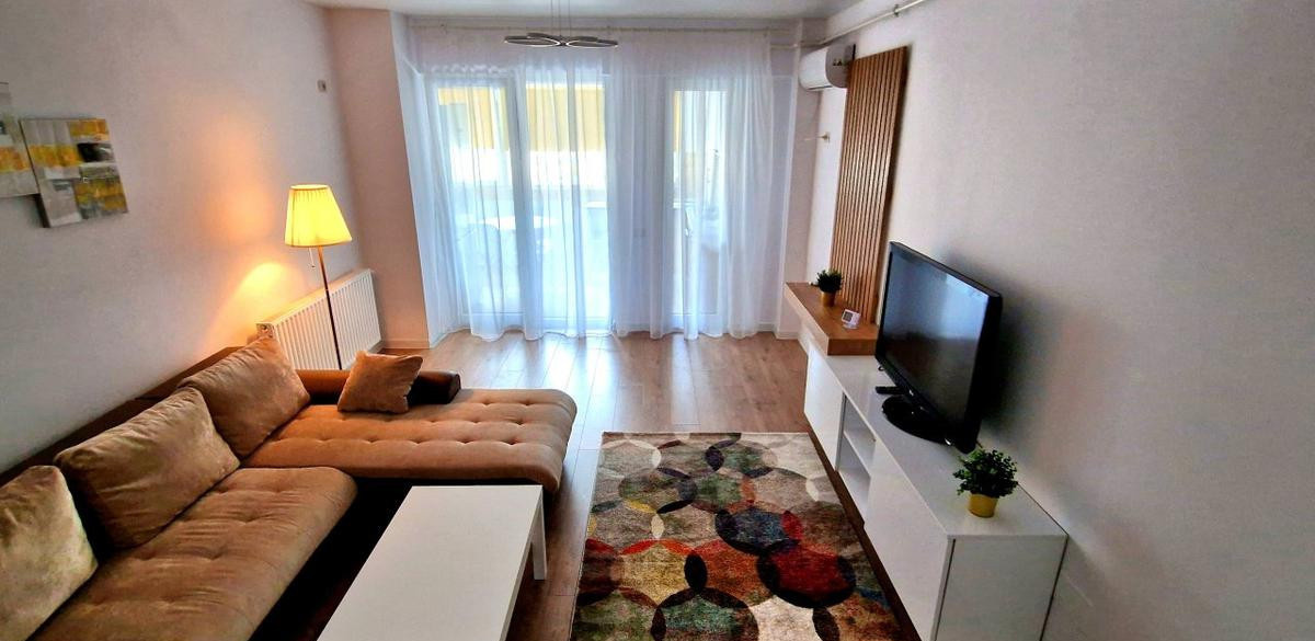 Inchiriere 2 camere Parcul Carol, 8/13, complex nou