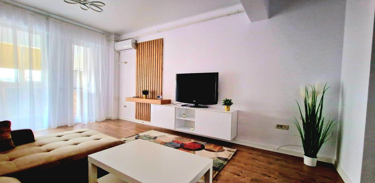 Inchiriere 2 camere Parcul Carol, 8/13, complex nou