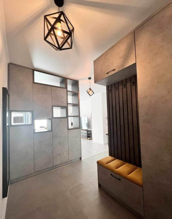 Inchiriere apartament 2 camere Parcul Carol