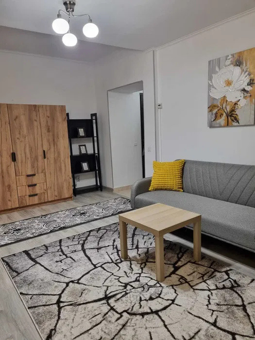 de inchiriat apartament cu 2 camere in zona Magheru