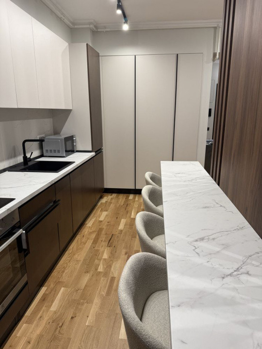 Inchiriere apartament 2 camere Unirii | lux, prima inchiriere, mobilat