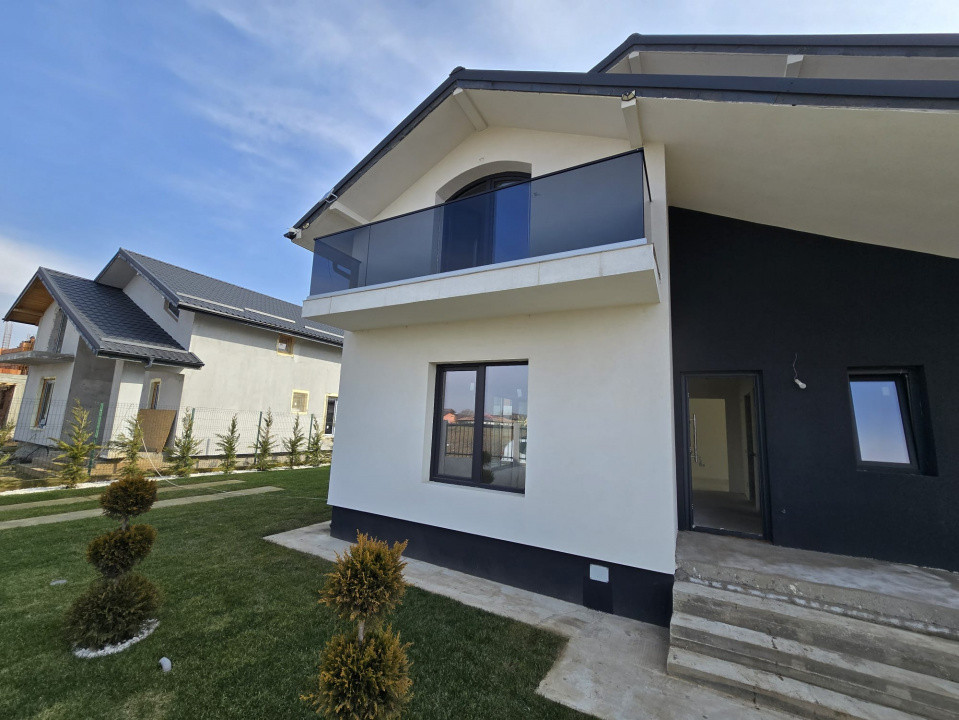 Casa EcoSmart 5 camere Tunari de vanzare 