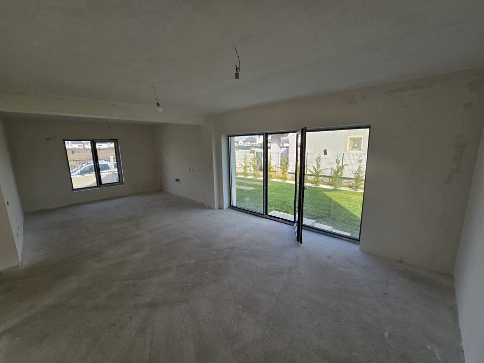 Casa EcoSmart 5 camere Tunari de vanzare 