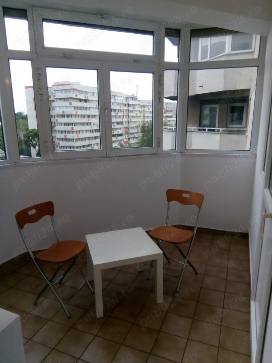 Apartament de 3 camere mobilat modern 