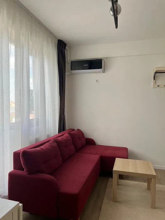Închiriere apartament 2 camere zona Grivița - Domenii