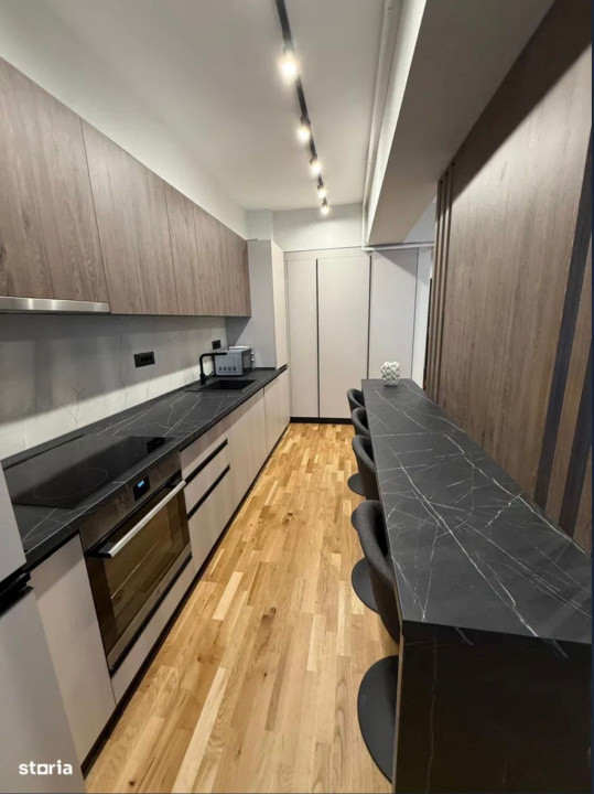 de inchiriat apartament decomandat cu 2 camere  in Unirii 