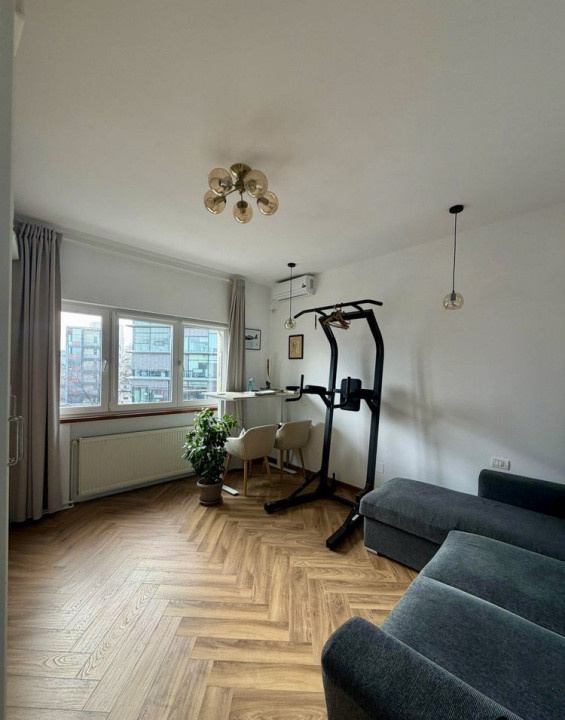 Apartament 3 camere, Universitate, 2 balcoane, 2 bai