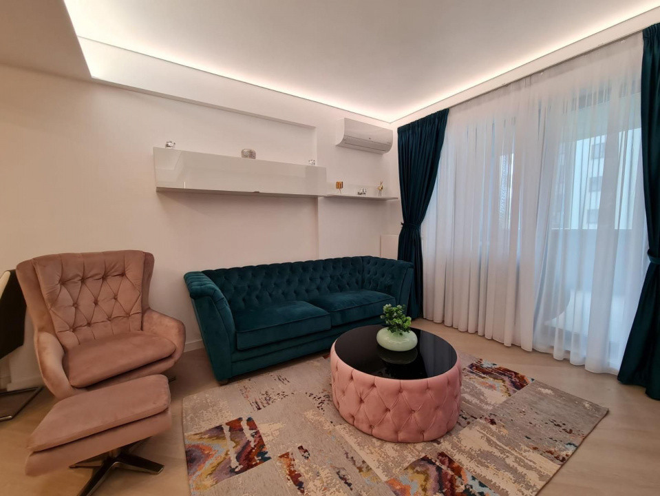 de inchiriat apartament 3 camere in Cortina North