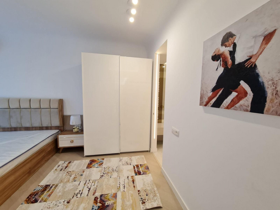 de inchiriat apartament 3 camere in Cortina North