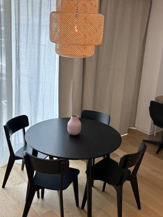 de inchiriat apartament 2 camere in One Lake Club