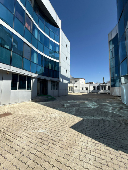 Clădire de birouri modernă de închiriat - Sector 1