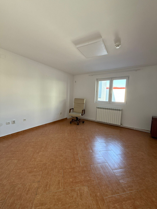 Clădire de birouri modernă de închiriat - Sector 1