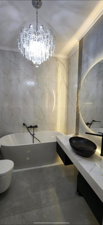 Proprietate Unică Tip Penthouse cu Terasă Impresionantă