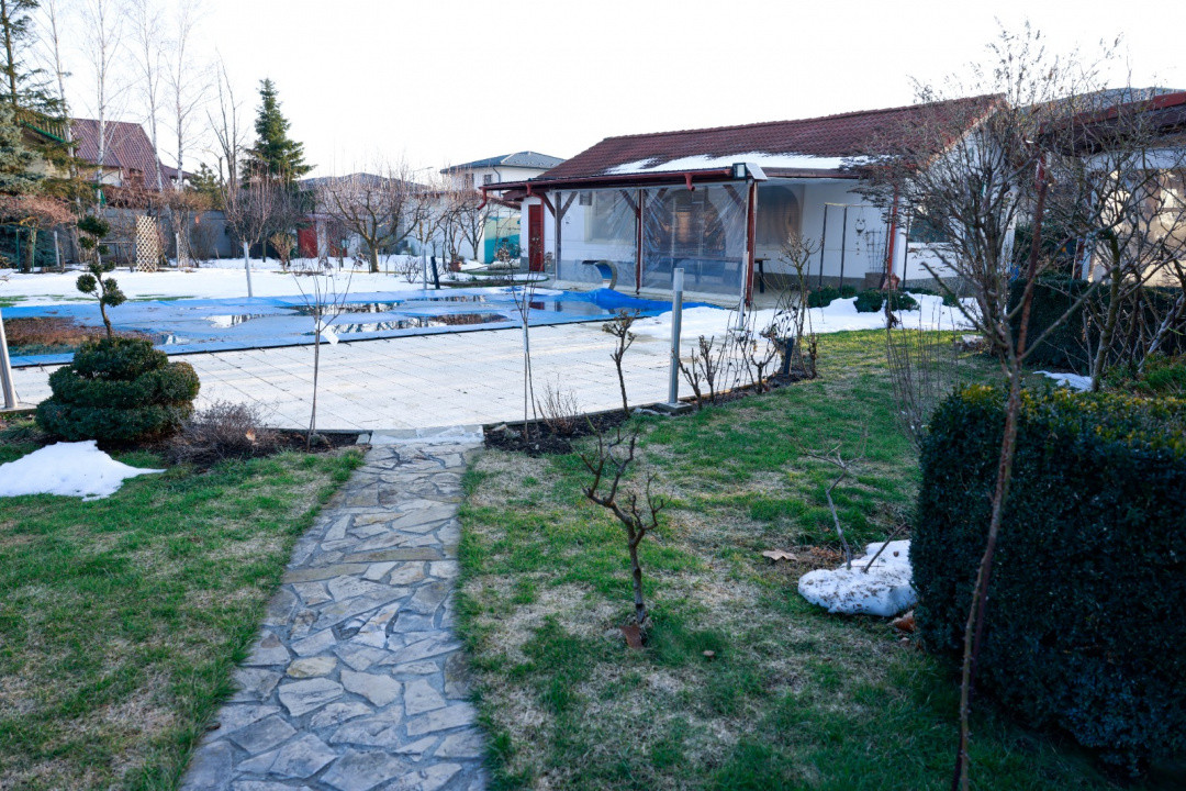 Vilă spațioasă cu piscină, saună și seră – Corbeanca
