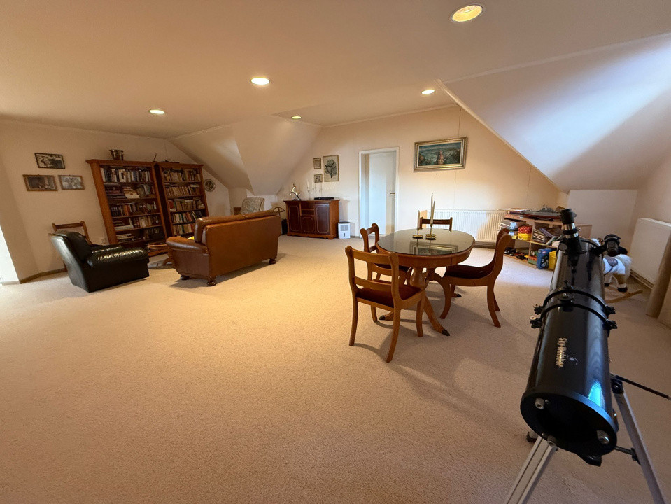 Vilă spațioasă cu piscină, saună și seră – Corbeanca