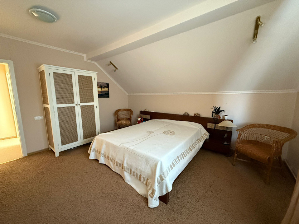 Vilă spațioasă cu piscină, saună și seră – Corbeanca