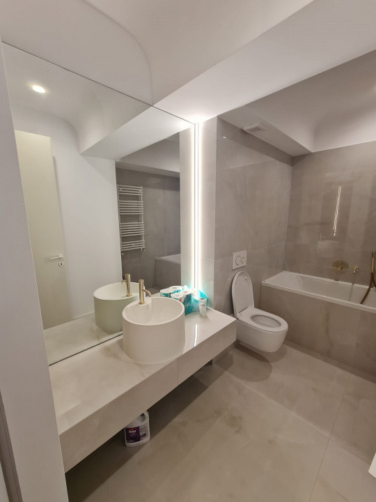 de inchiriat apartament 2 camere in Cortina North