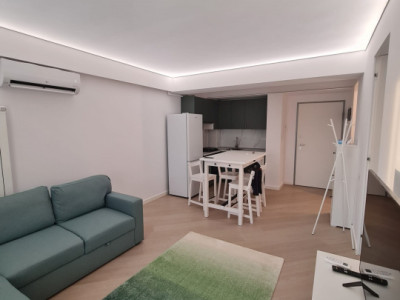 de inchiriat apartament 2 camere in Cortina North