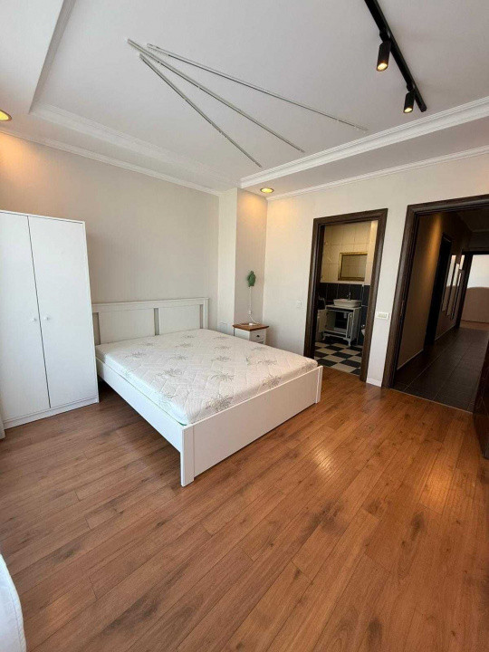 Inchiriere Penthouse 3 camere | 102 mp utili + terasa 74 mp