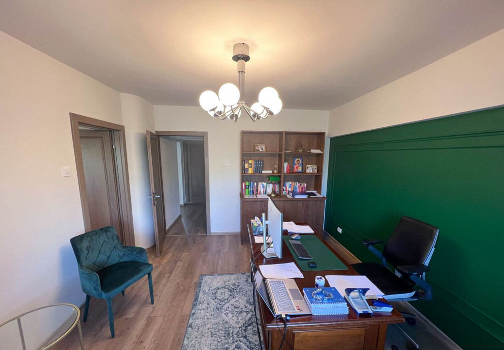 Apartament 4 camere, Unirii, potrivit birou