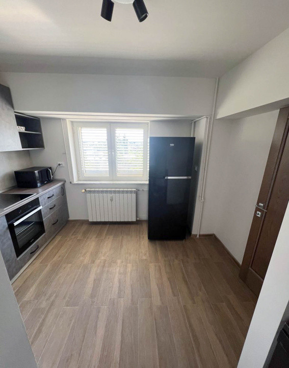 Apartament 4 camere, Unirii, potrivit birou