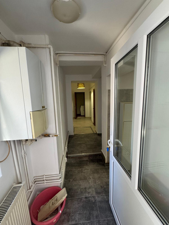 Închiriere vilă 4 camere