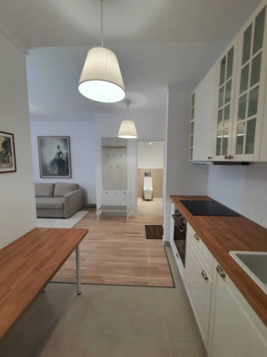 Apartament 3 camere | De Inchiriat | Marmura | Parcare subterana | Metrou Jiului