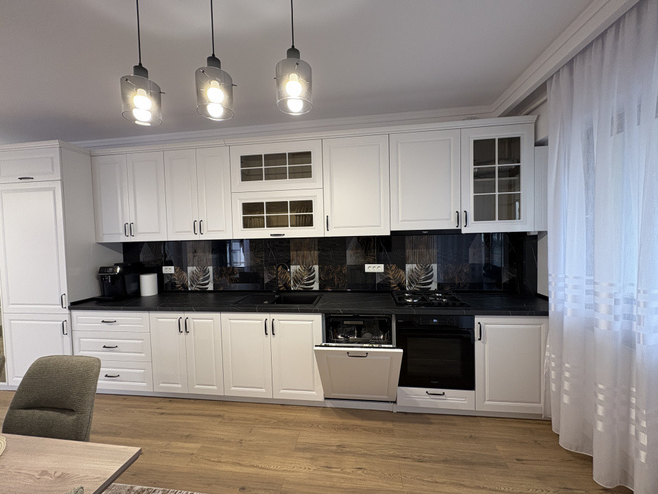 Apartament 3 camere | De inchiriat | Bucurestii Noi | Terasa 50mp | 2 Parcari