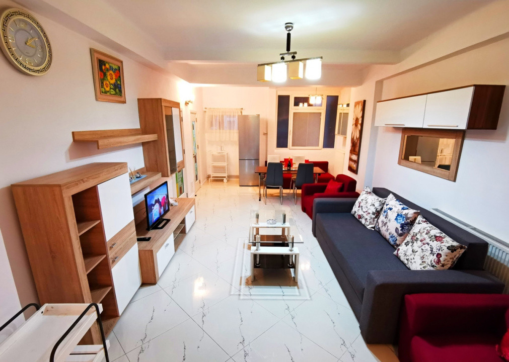 De inchiriat apartament decomandat cu 3 camere  in Dorobanti 
