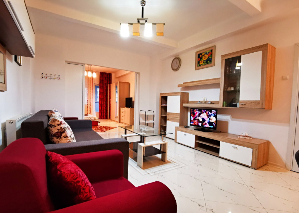 De inchiriat apartament decomandat cu 3 camere  in Dorobanti 