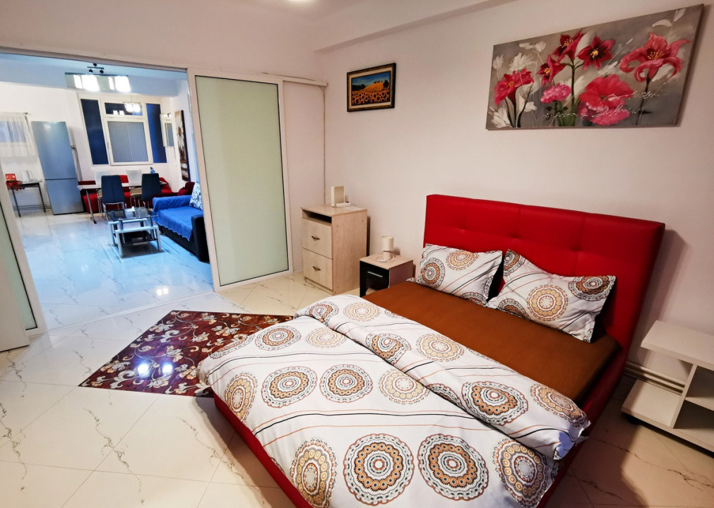 De inchiriat apartament decomandat cu 3 camere  in Dorobanti 