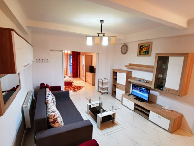 De inchiriat apartament decomandat cu 3 camere  in Dorobanti 