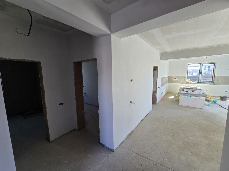 Casa 4 camere Balotesti parter