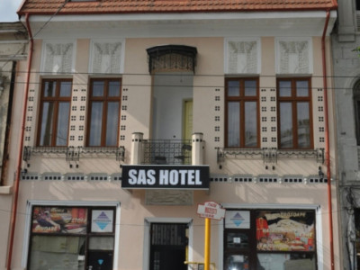 de inchiriat spatiu comercial  cu 2 camere  in Gara de Nord 