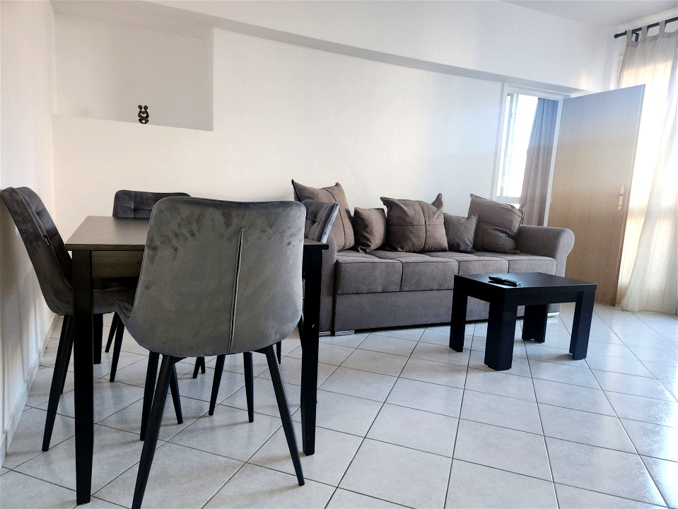 Inchiriere Apartament 2 camere Piata Romana | Mobilat si utilat | Ultracentral