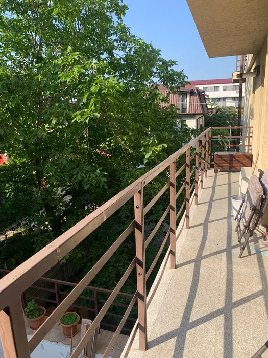 apartament decomandat de inchiriat cu 3 camere  in zona  Mihai Bravu 