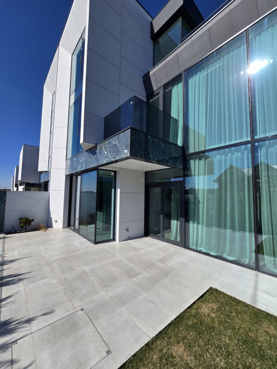 Vila Smart 4 camere deosebita Matei Millo de vanzare